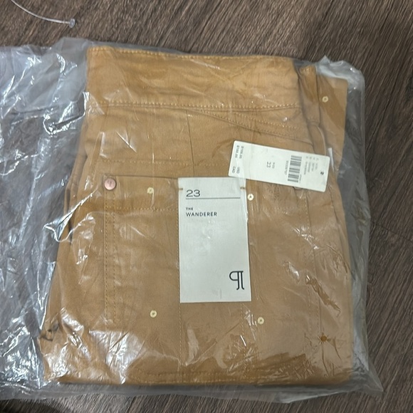 NWT! Anthropologie Pilcro Wanderer Mid-Rise Relaxed-Leg Pants Appliqué Edition 🟡 - Picture 5 of 7